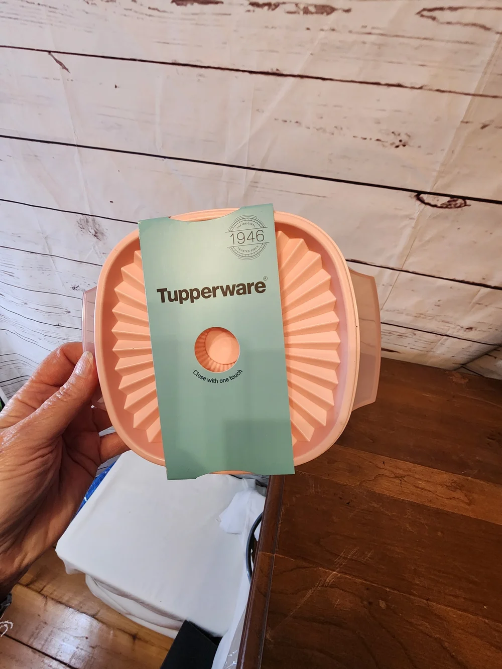 Tupperware Pink Heritage Small Bowl W/ Lid